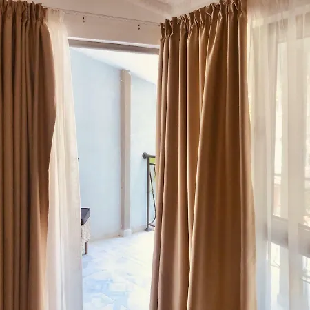 Къща за гости Atlas House Luxury 4*