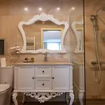 Πανσιόν Atlas House Luxury