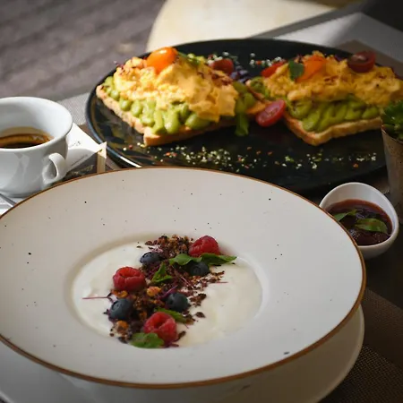 Atlas House Luxury פלובדיב