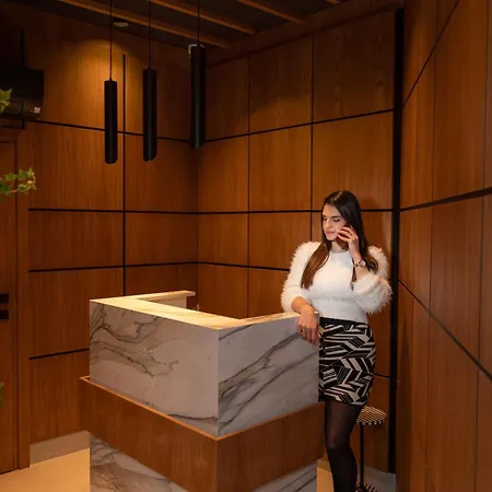 בית הארחה Atlas House Luxury 4*