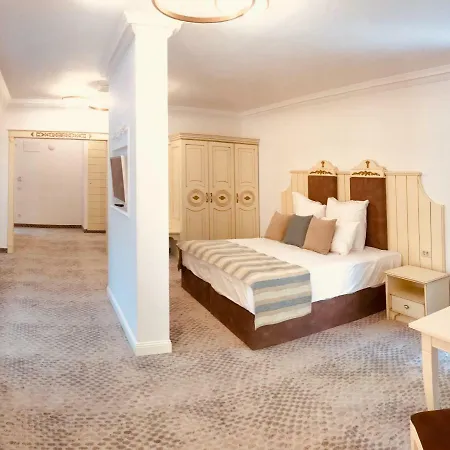 Atlas House Luxury Vendégház 4*